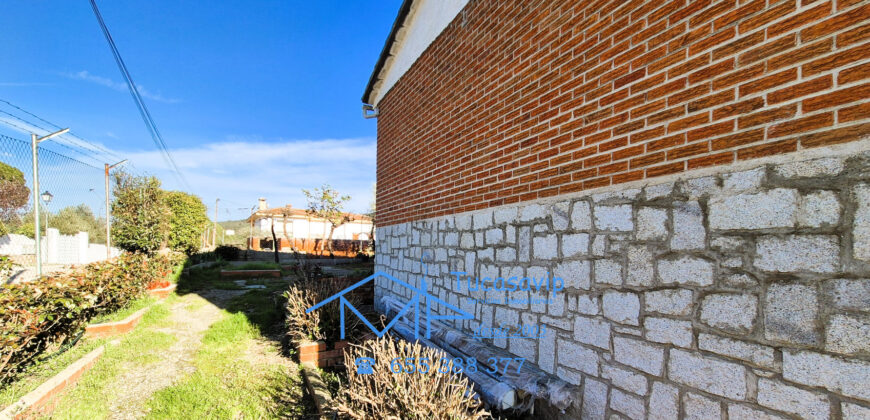 Chalet en Pelayos de la Presa