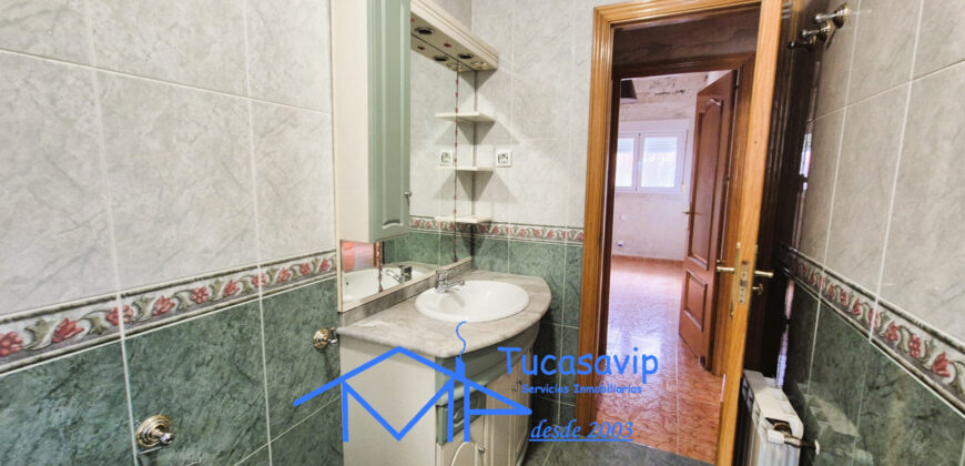 Chalet en Pelayos de la Presa