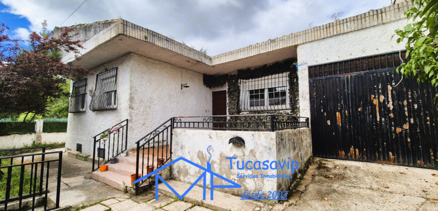 Chalet en Pelayos de la Presa