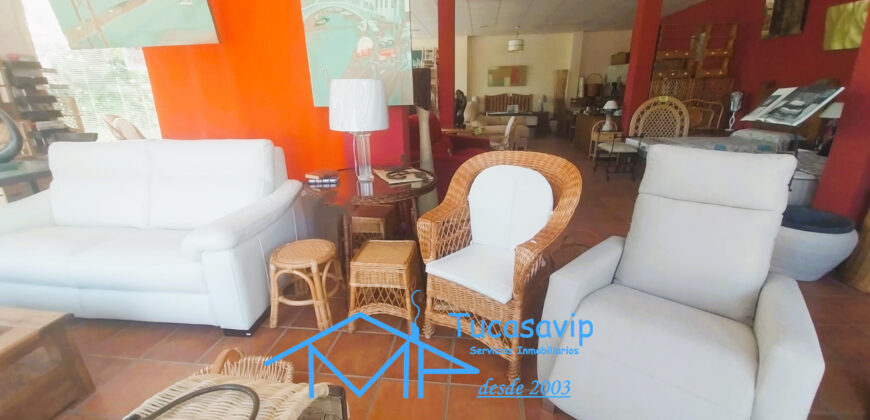 Local en Sotillo de la Adrada