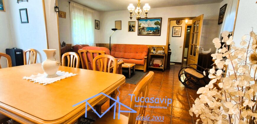 Chalet adosado en Pelayos de la Presa