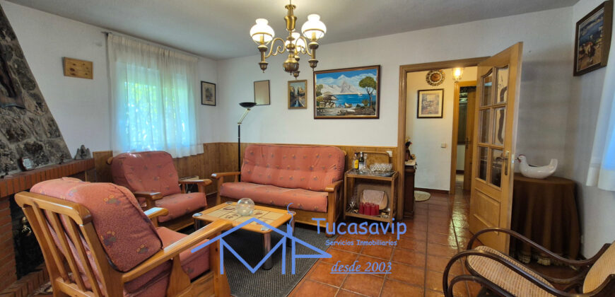 Chalet adosado en Pelayos de la Presa