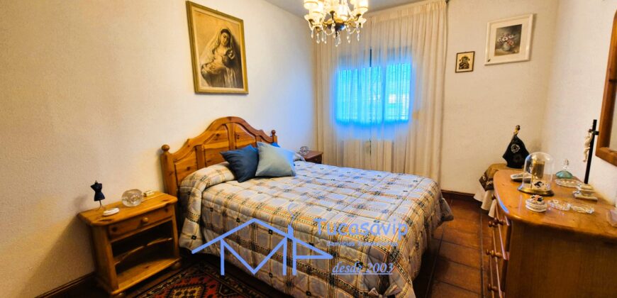 Chalet adosado en Pelayos de la Presa
