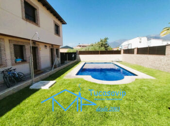 Chalet Pareado en La Adrada