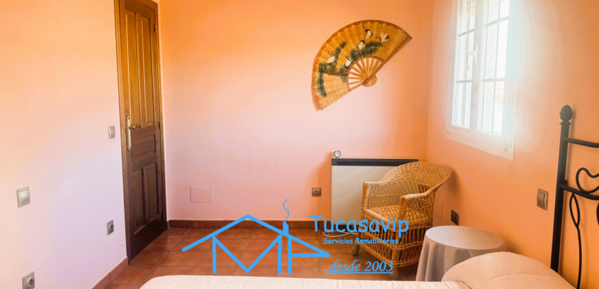 Casa de pueblo en Cebreros